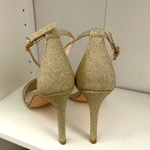 DB Larsa Gold Heels with ankle strap